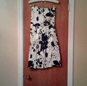 Limited strapless summer dress. Size 4